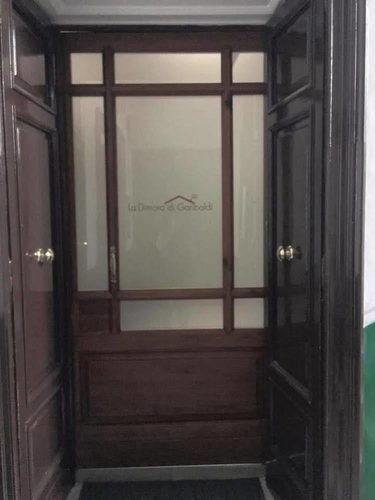 La Dimora Di Garibaldi Bed and Breakfast Νάπολη Εξωτερικό φωτογραφία